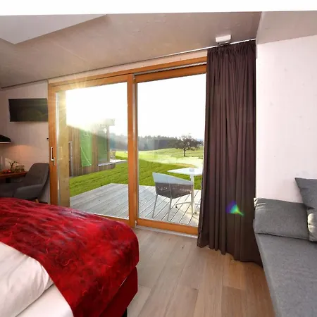 Roo'n Lodges#kolm Lodge *